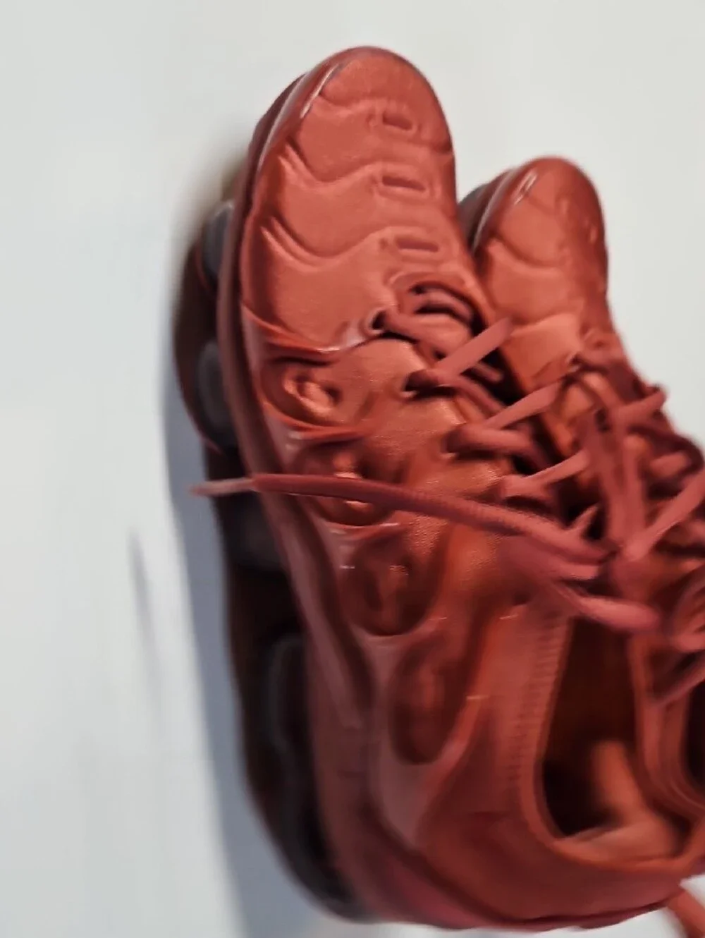 NIKE AIR VAPOR MAX PLUSE BURGUNDY  US 8.5 FQ8878-661